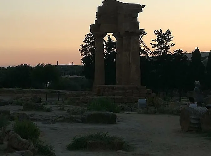 L'alba Sui Templi Agrigento