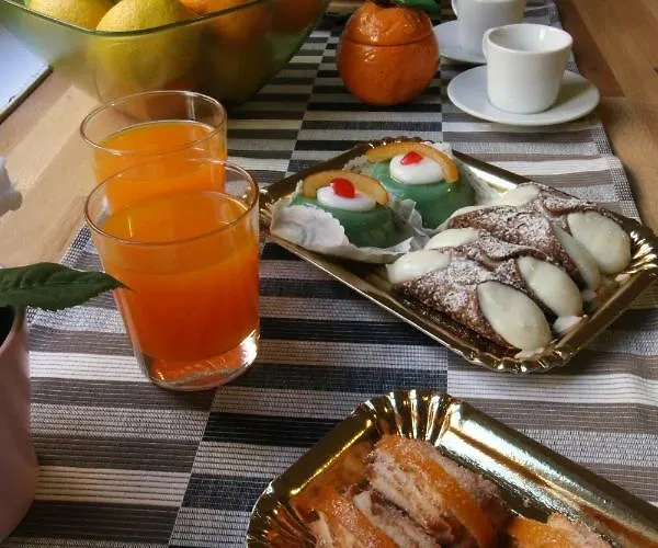 L'alba Sui Templi Bed and breakfast