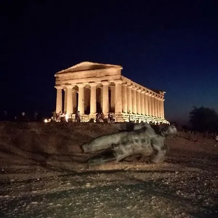 L'alba Sui Templi Agrigento