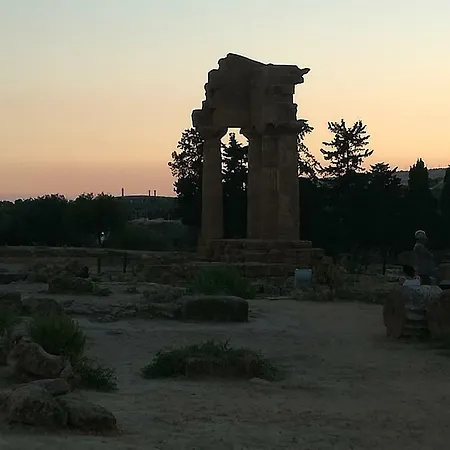 L'alba Sui Templi Agrigento