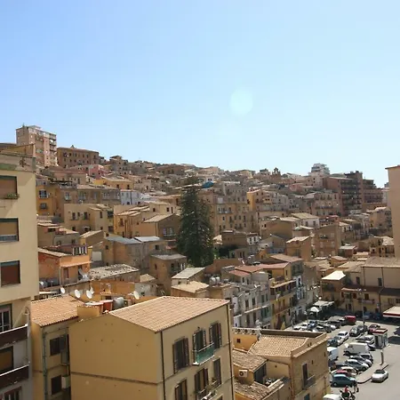 ベッド・アンド・ブレックファスト L'alba Sui Templi アグリジェント