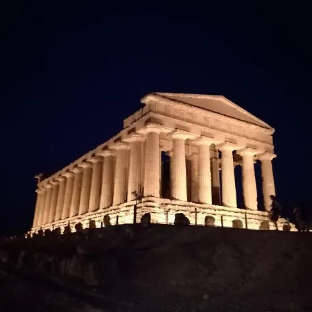 L'alba Sui Templi 3*